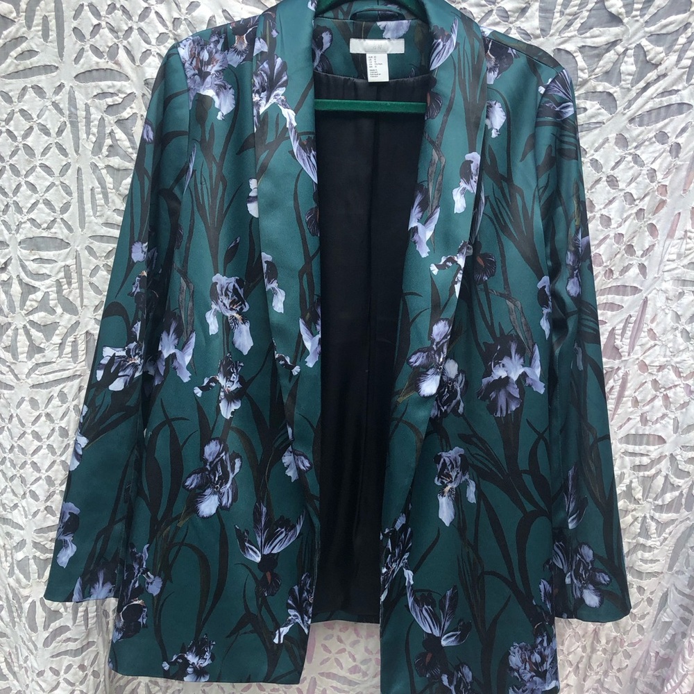 Gem Tone Green Satin Iris Blazer from H&M - size 10 - classy perfect for fall.